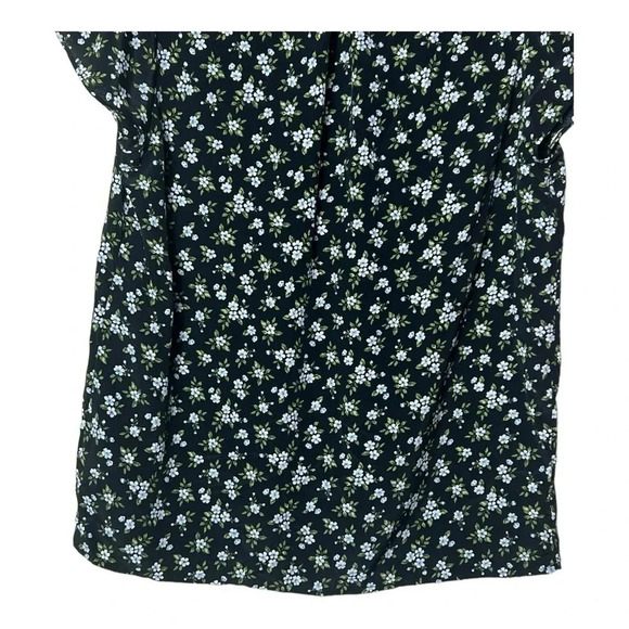 1540. HALOGEN SHORT CAP SLEEVE FLORAL PATTERN TOP 100% POLYESTER BLACK/WHITE - Picture 10 of 10